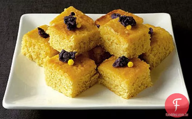 Bolo de chuvisco limão e violeta