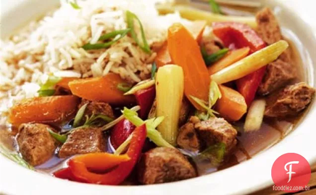 Carne de porco chinesa à frente