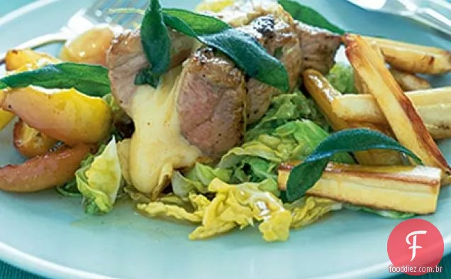 Carne de porco com maçã e sálvia frizzled
