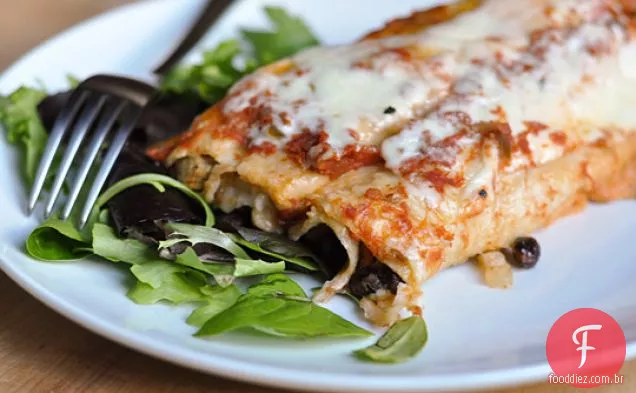 Enchiladas de feijão preto com fogão lento