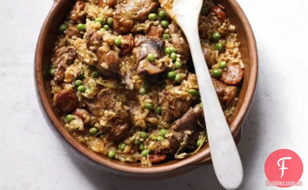 Coelho assado e arroz chouriço