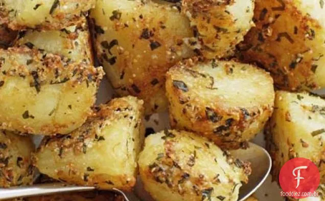 Parmesão-batatas assadas