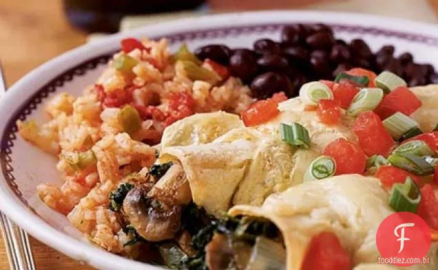 Espinafre cremoso e Enchiladas de cogumelos