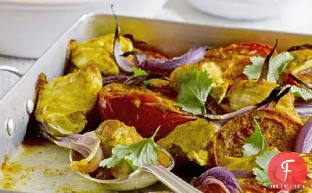 Masala de frango assado com pilaf de amêndoa