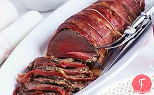Filé de carne assada com mostarda