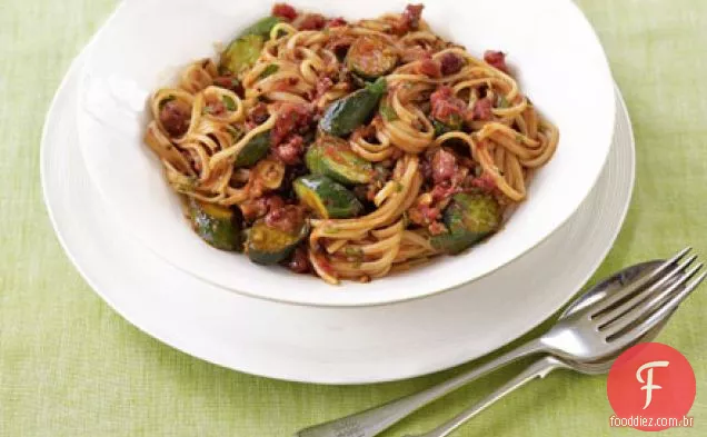 Courgette & tomato linguine
