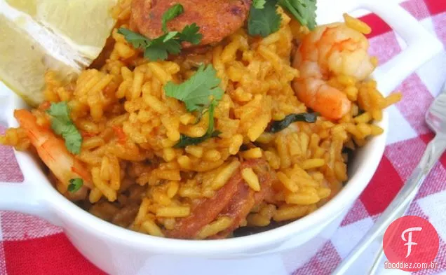 Arroz com chouriço e camarão (Arroz com chouriço e Camarones)
