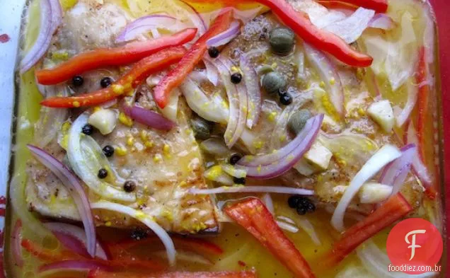 Escabeche de Pescado (peixe marinado ou peixe em conserva)