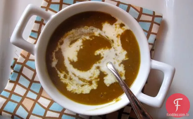 Crema de Lentejas (sopa de lentilhas puré)