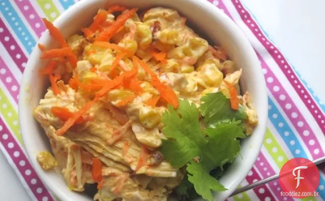 Salada de frango e milho Desfiado