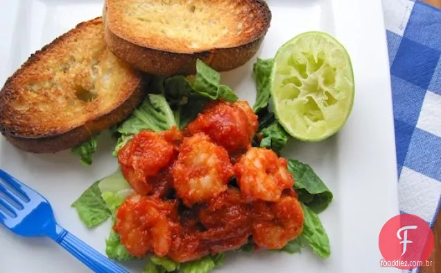 Camarones en Apuro (camarão Colombiano Com Molho De Tomate)