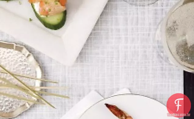 Gravlax Em Pepinos Com Iogurte De Cebolinha