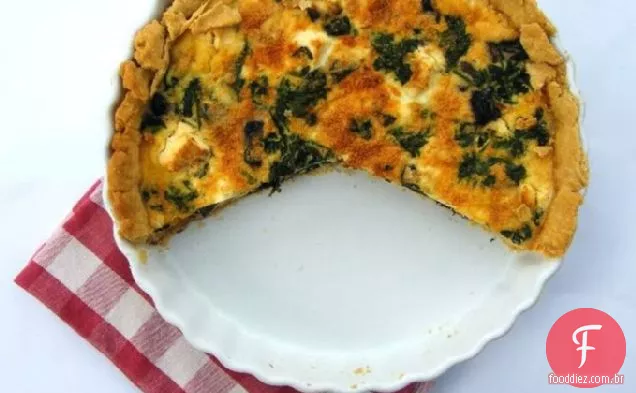 Quiche de cogumelos, espinafre e queijo Feta