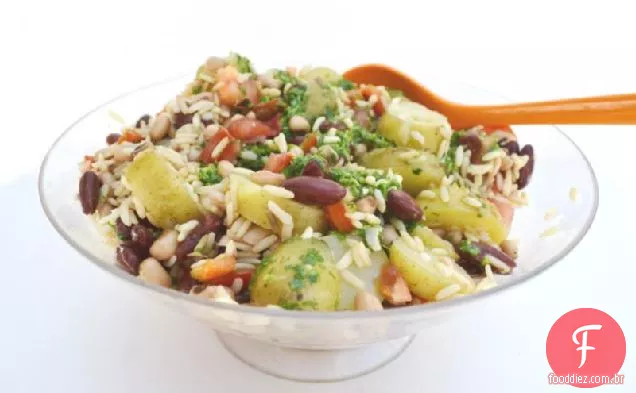 Salada de batata e Feijão Com Molho De Ervas Zingy