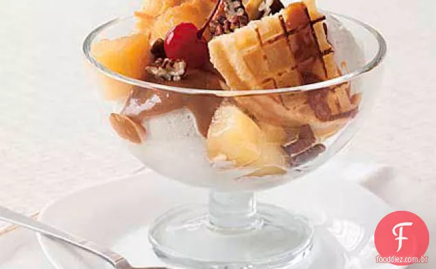Bolo De Waffle De Abacaxi Sundae