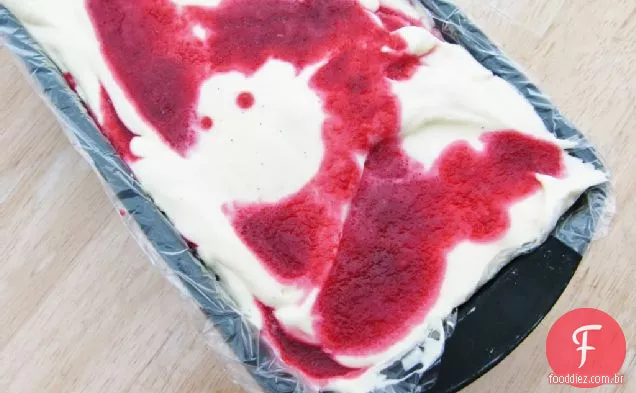 Framboesa Ripple & sorvete de Chocolate branco (sem churn)