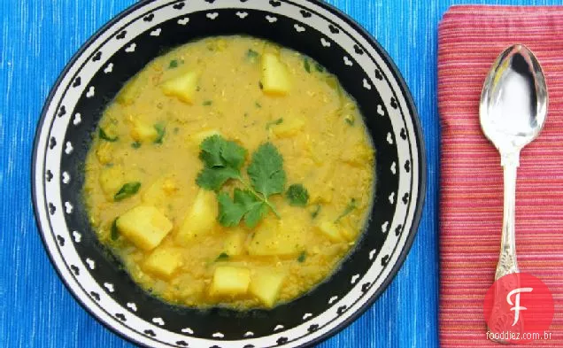 Sopa De Batata Temperada E Lentilha Vermelha
