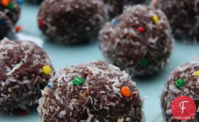 Trufas de coco para o Dia Mundial vegano