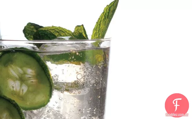 Soda De Pepino, Hortelã E Manjericão