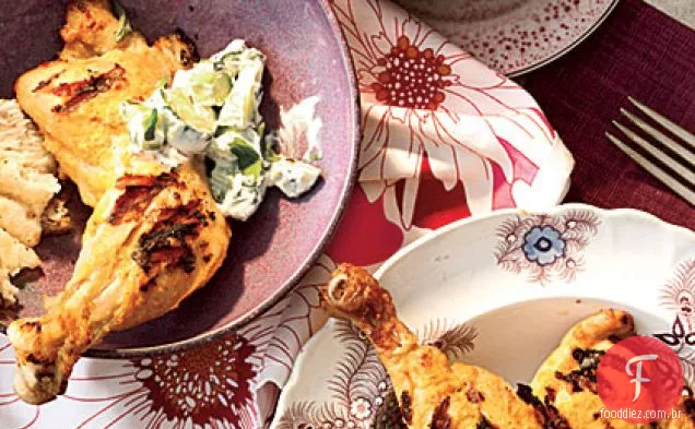Frango grelhado Tandoori com hortelã Raita