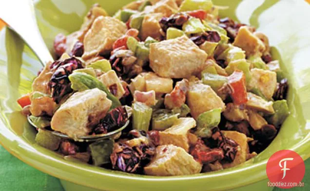 Salada de frango com pimentão assado