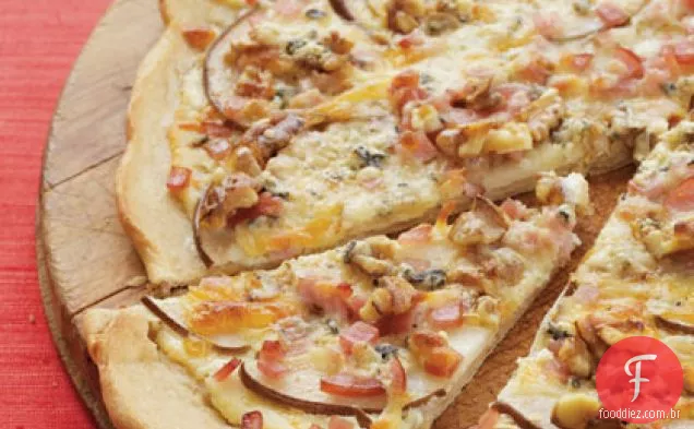 Pizza branca com Bacon, queijo azul e mel