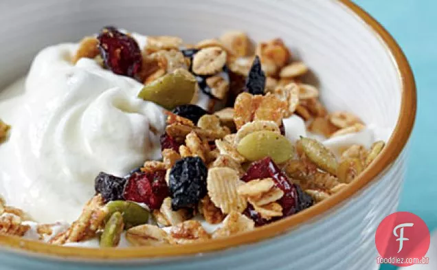 Cevada torrada e granola de baga