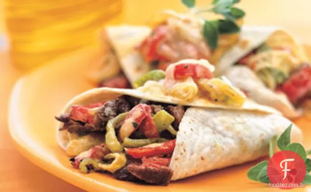 Burritos de carne do Rio Grande com pimentos assados