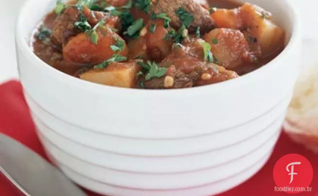 Ensopado de carne e tomate saudável