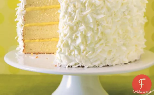 Bolo de coco com gengibre e Limão Com Cobertura de Marshmallow
