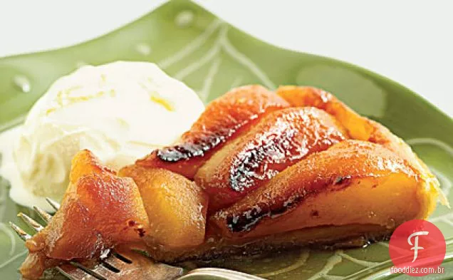 Pêra de cabeça para baixo e Torta de maçã