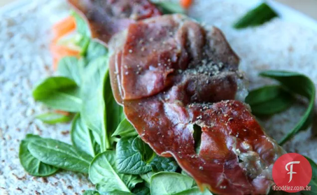 Envoltório Vegetariano Fresco Rápido Com Prosciutto Crocante