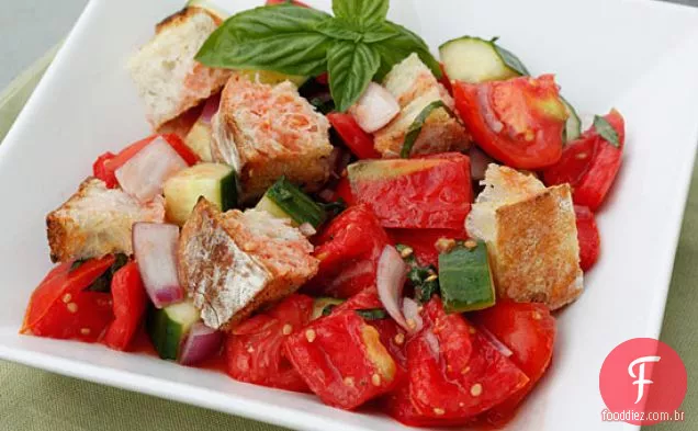 Panzanella (Salada italiana de pão)