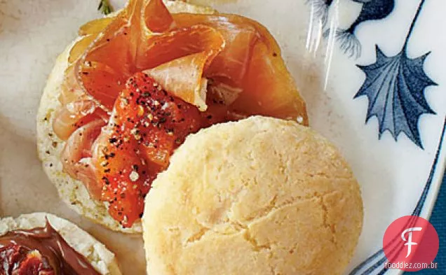 Tomate-Prosciutto Biscuit