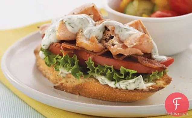 BLTs De Salmão De Cara Aberta