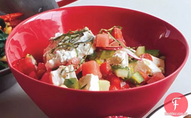 Salada Vegetariana Picada Com Melancia E Queijo Feta