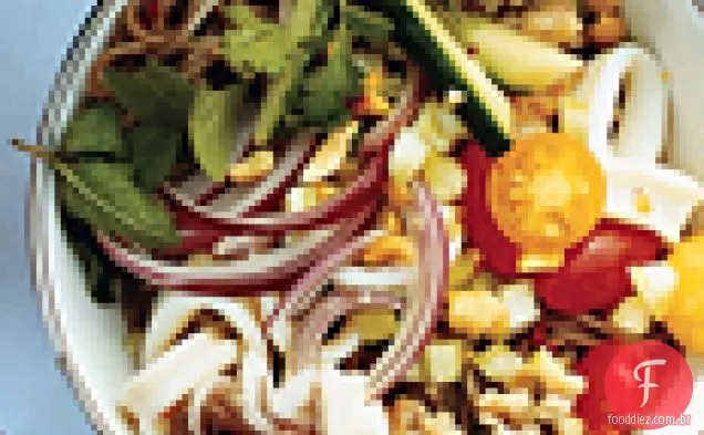 Salada de macarrão de Lula e porco
