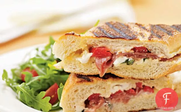 Panini italiano clássico com Prosciutto e mussarela fresca