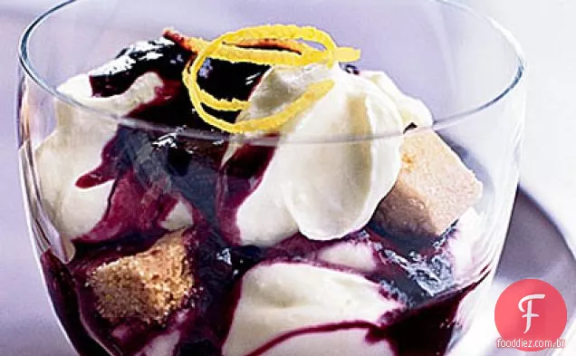 Limão-Blueberry Cheesecake Parfaits