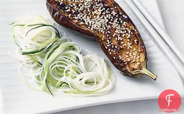 Berinjela Miso Com Macarrão De Pepino