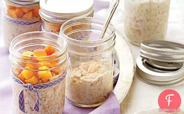 Pêssegos e creme geladeira aveia