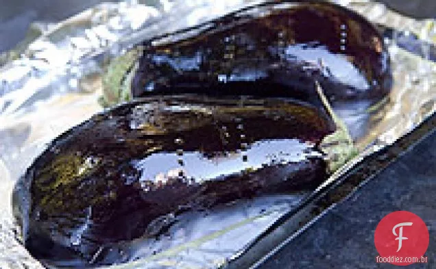 Molho de berinjela (baba Ghanouj)