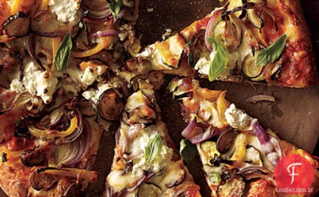 Pizza de legumes assados e ricota