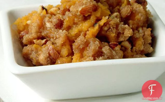 Batatas doces batidas com cobertura de avelã