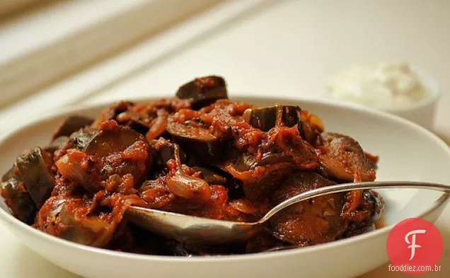 Berinjela, Couve-Flor E Tomate Curry