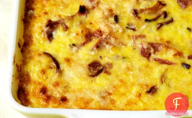 Pudim de milho com cogumelos e presunto
