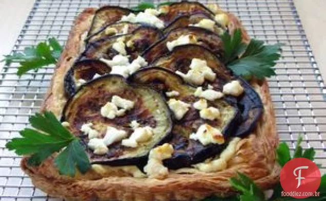 Torta De Berinjela Assada, Com Cebola Caramelizada E Chèvre