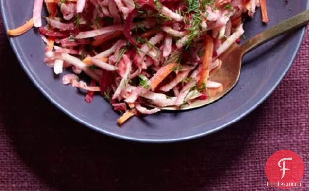 Salada De Raiz Desfiada
