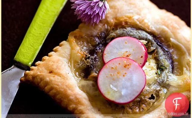 Sainte Maure, Beringela, Tomilho E Tartlets De Mel
