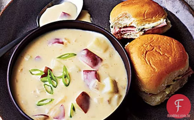 Sopa De Batata De Queijo